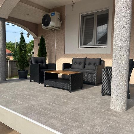 Beoair Apartments Surčin Dış mekan fotoğraf