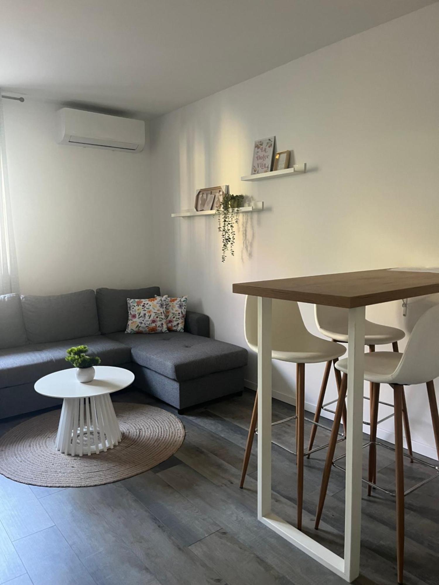 Beoair Apartments Surčin Dış mekan fotoğraf